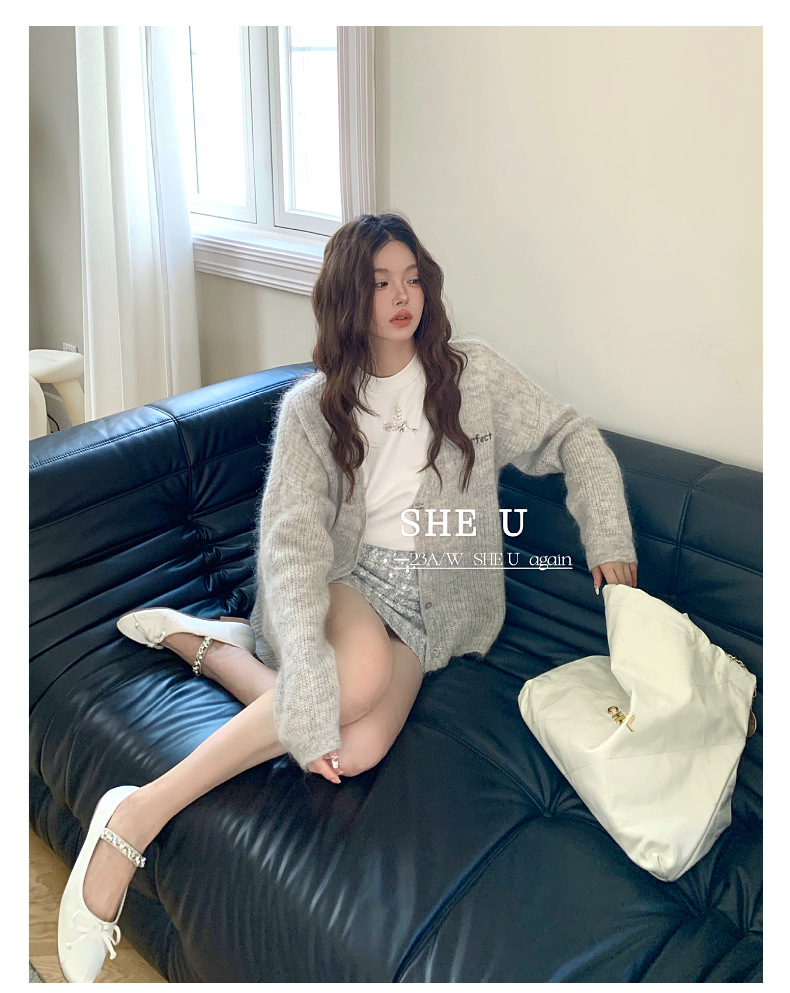 SHE U十三行2023秋季新款法式时尚立体胶花T恤女宽松百搭短袖上衣详情13