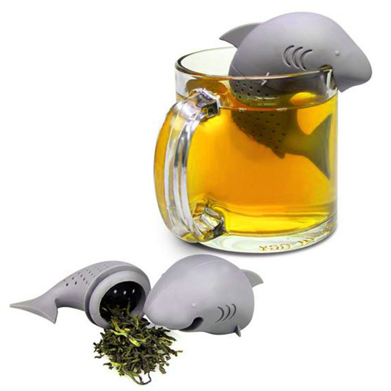 The new silicone shark tea maker for lazy people is a creative shark tea bag filter pic 1
