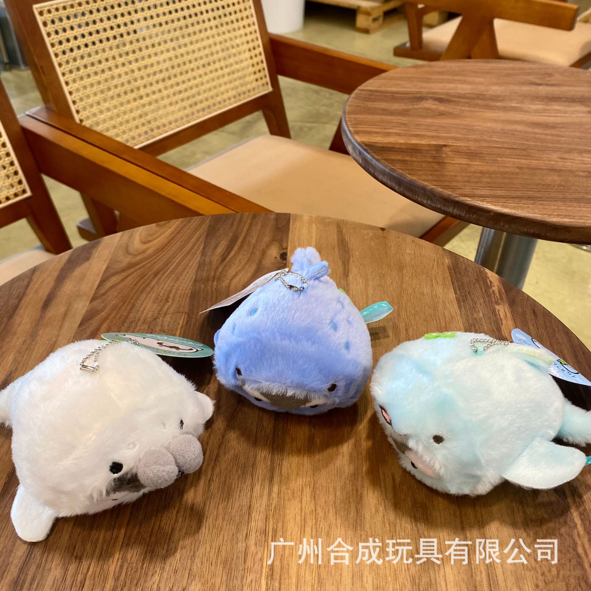 Japanese-style positive energy penguin, dolphin, whale, shark, penguin plush pendant, ocean series penguin bag pendant, Huaixing 2275 plush toy pic 5