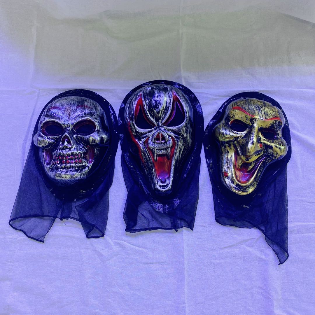 Halloween retro mask, Ghost Festival masquerade ball party, terrifying and scary skull, antique full-face screaming mask pic 2