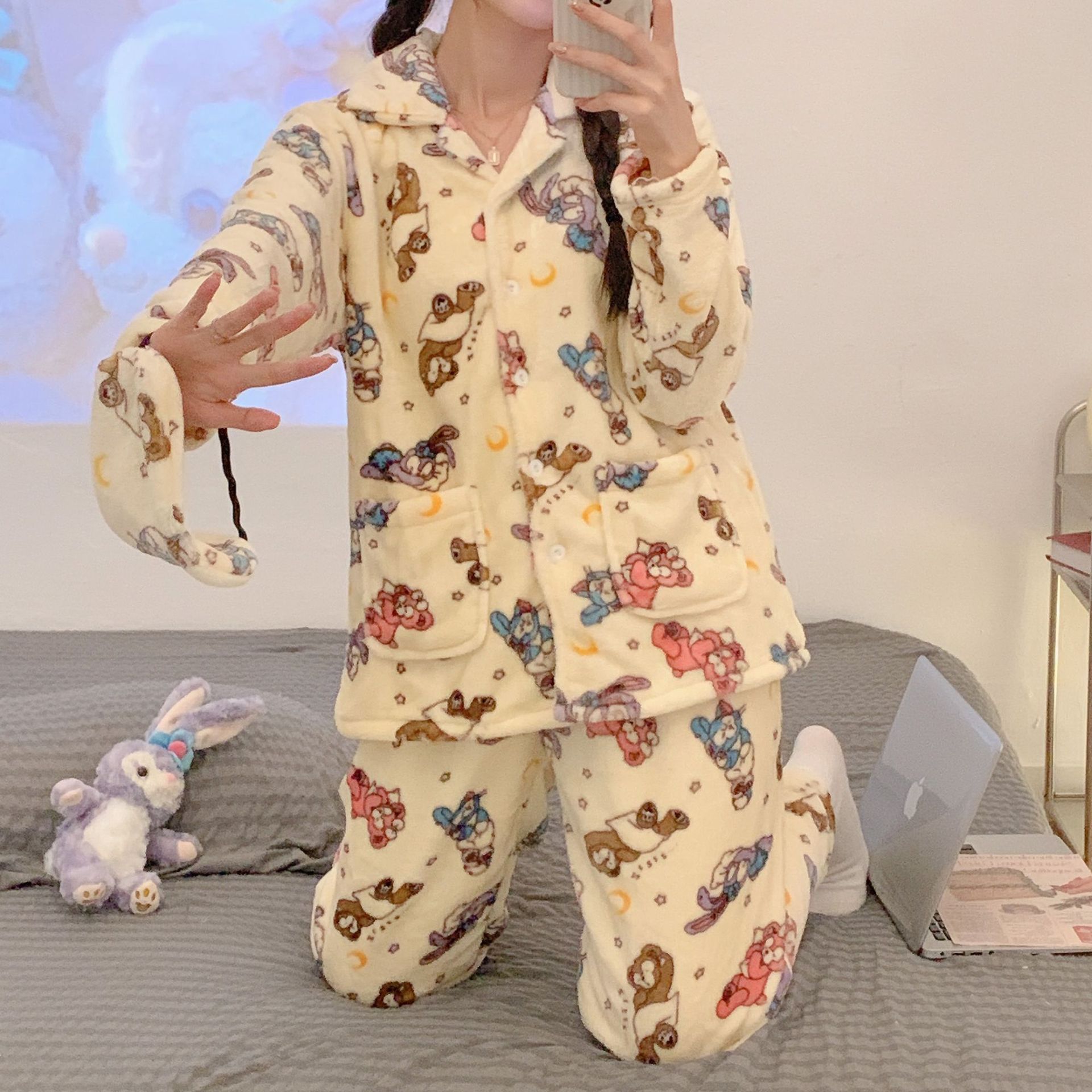 冬季法兰绒女士睡衣翻领开衫长袖长裤少女卡通可爱保暖家居服套装详情11