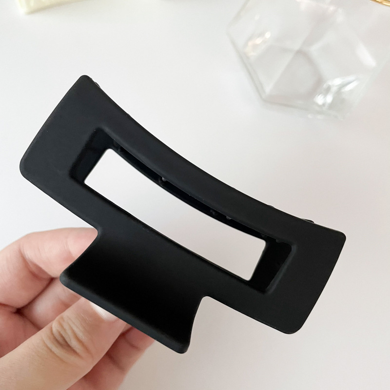 13CM curly hair clip, large hair volume, Korean-style ponytail hair accessory, high-end shark clip wholesale in Yiwu pic 41