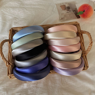 Black large intestine hair band, high-end Korean hair accessory, satin French pleated headband for washing face, high head and groin wholesale pic 4