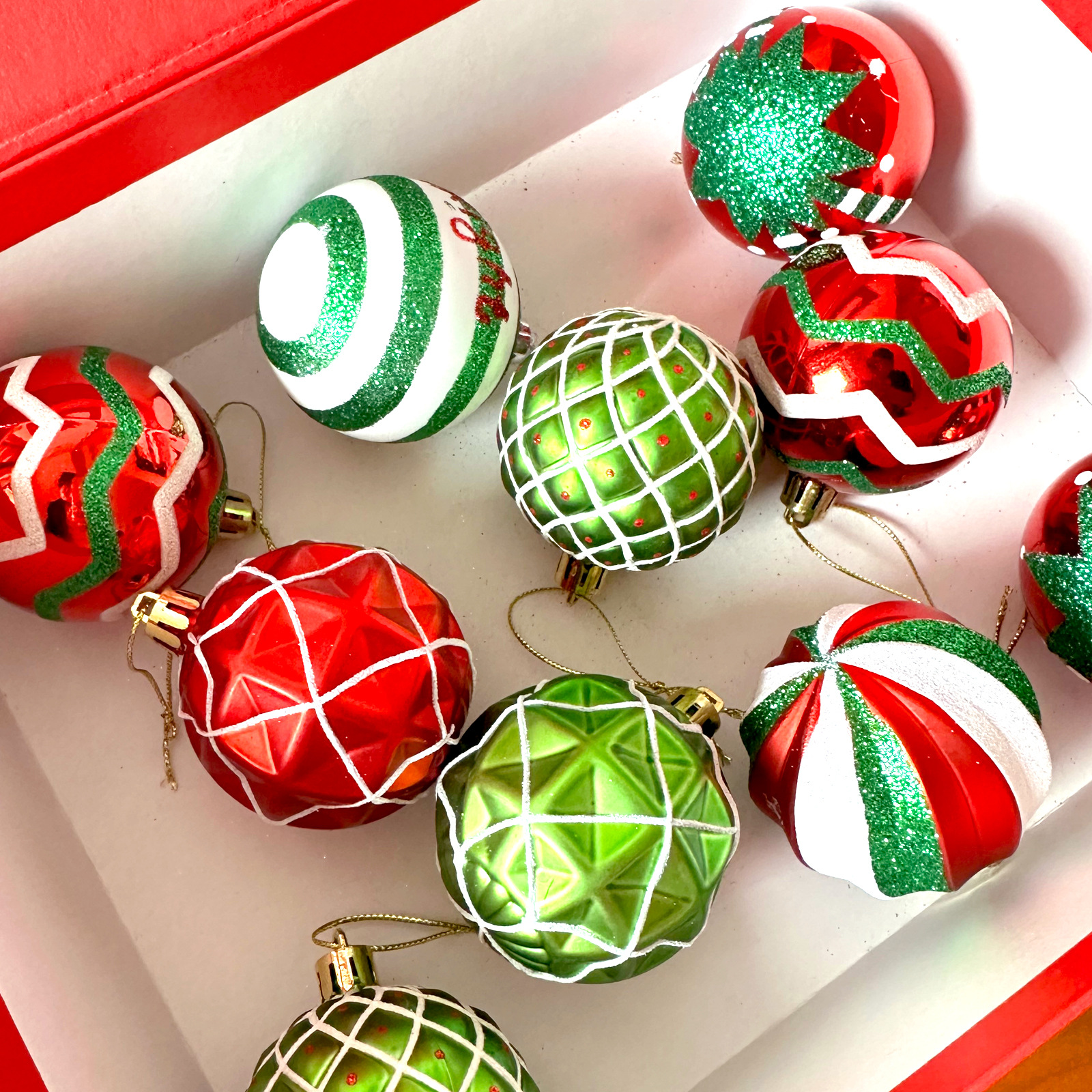 Temu/SHEIN Christmas decorations: Electroplated deer plastic balls, painted Christmas ball sets, Christmas tree pendants pic 29