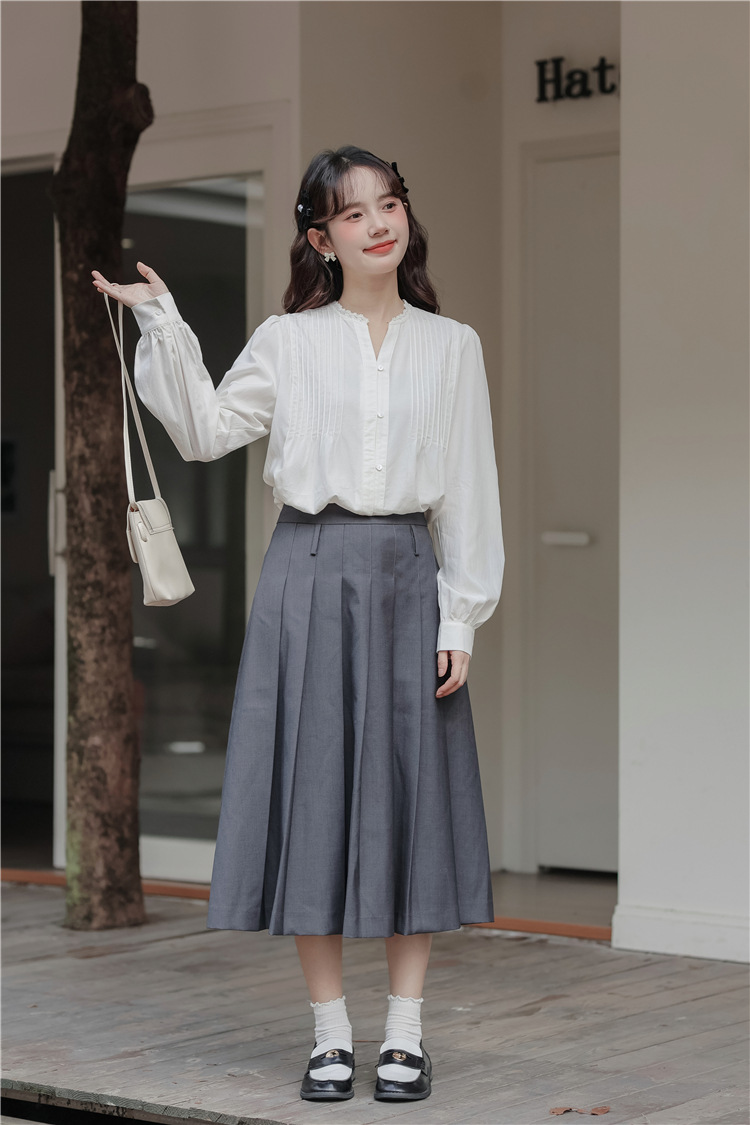 2024秋季新款韩版法式v领蕾丝衬衣女设计感褶皱长袖衬衫宽松上衣详情14