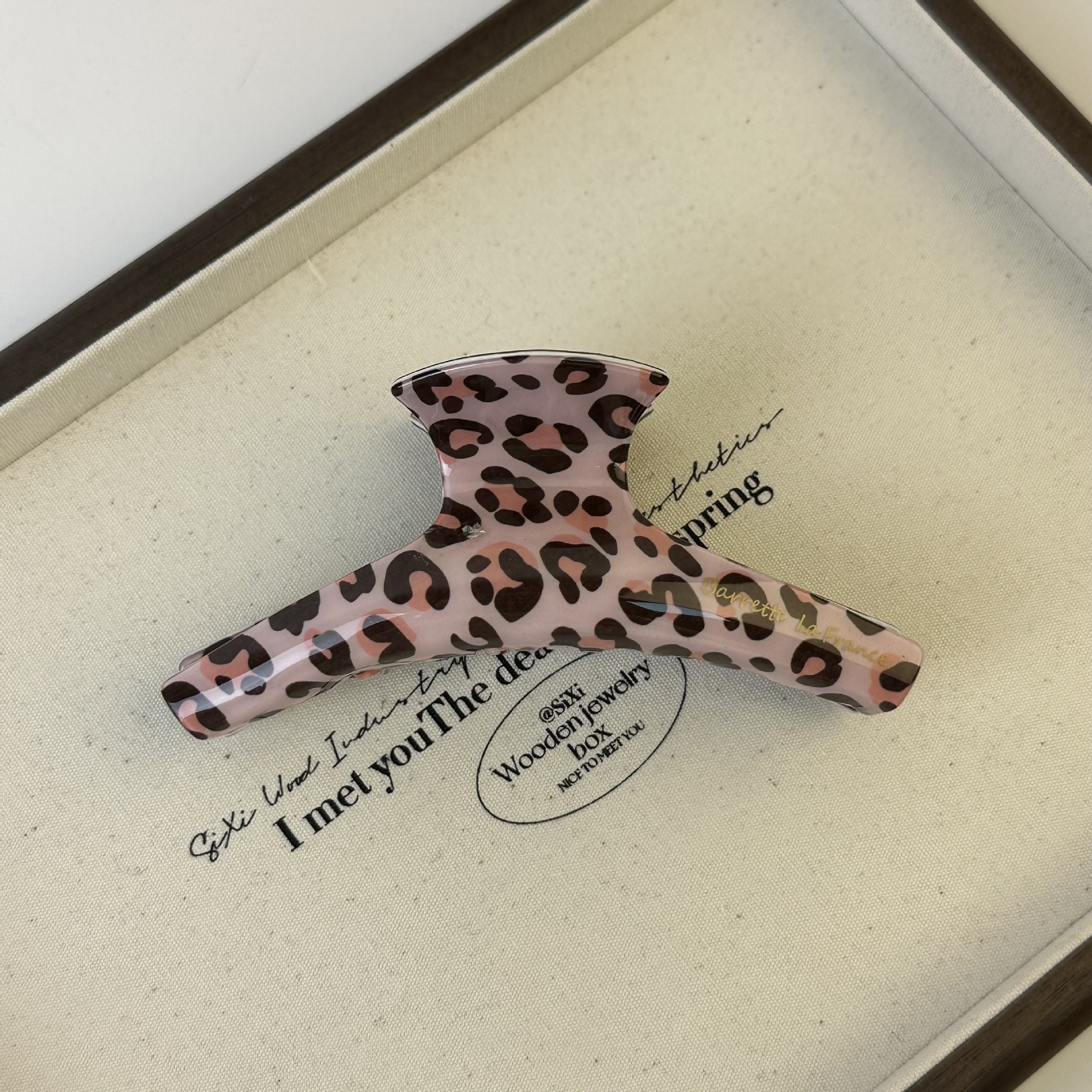 Sweet pink leopard print acrylic hairpin, feminine charm, back of the head updo, shark clip hair accessory pic 5