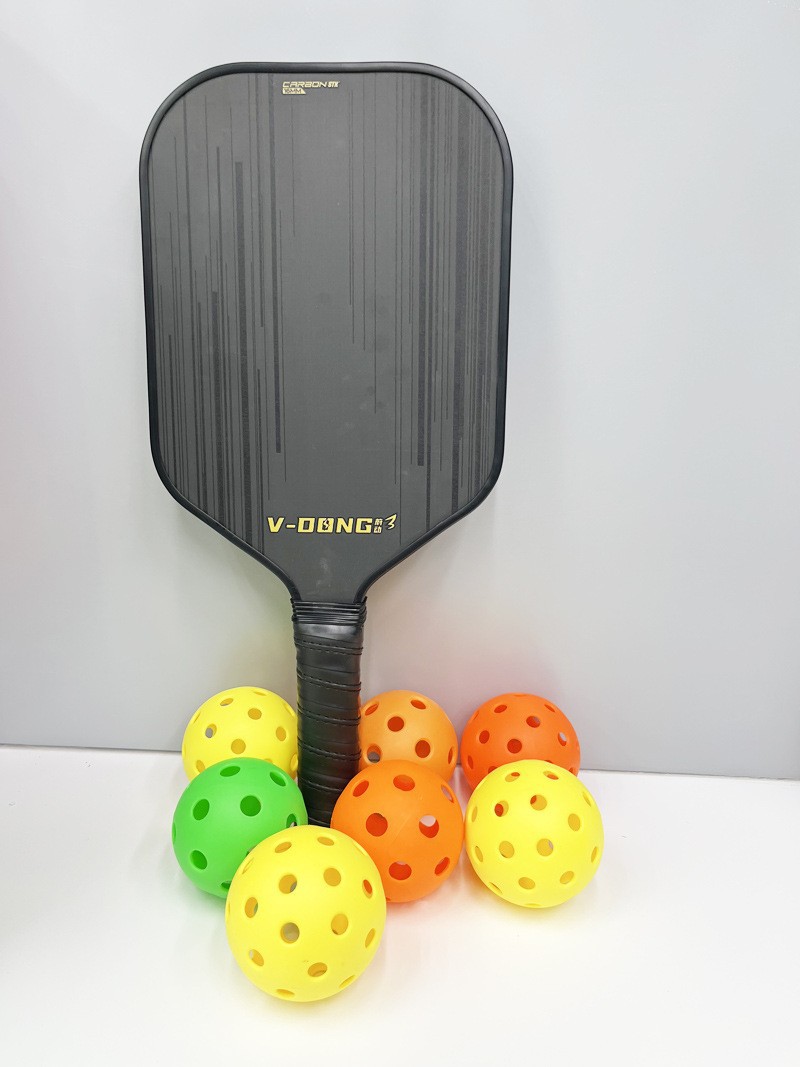 匹克球注塑厂家批发40孔pickleball室内高尔夫练习球洞洞球详情2