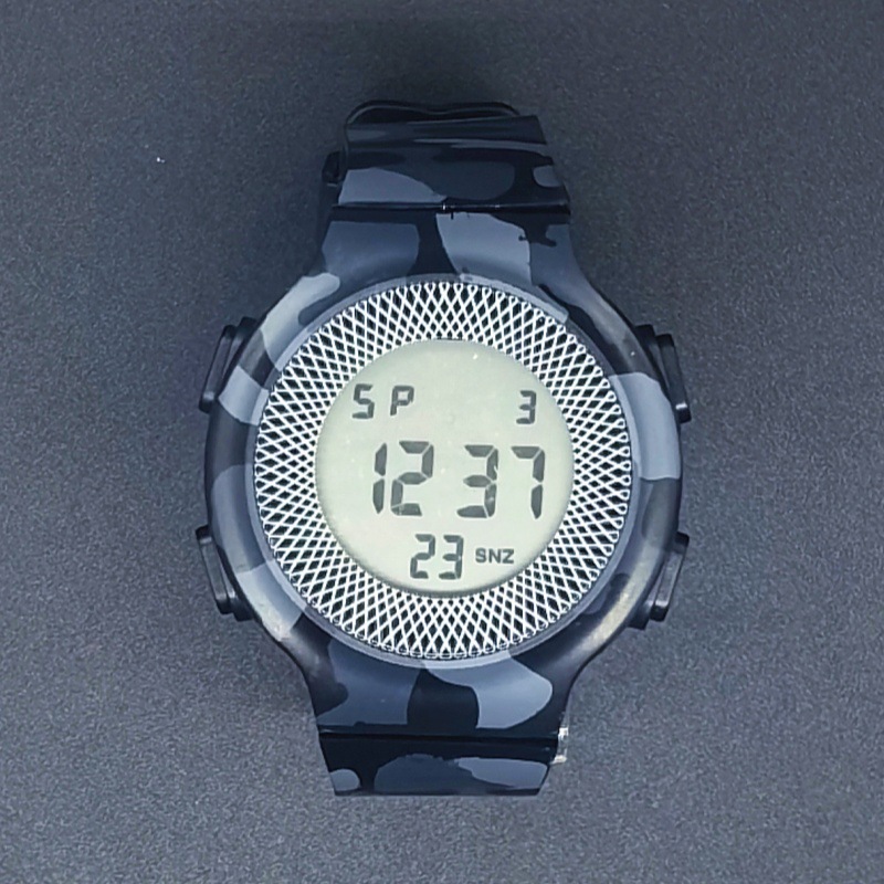 亚马逊爆款新品迷彩电子表男士学生户外运动多功能lLED电子手表详情6