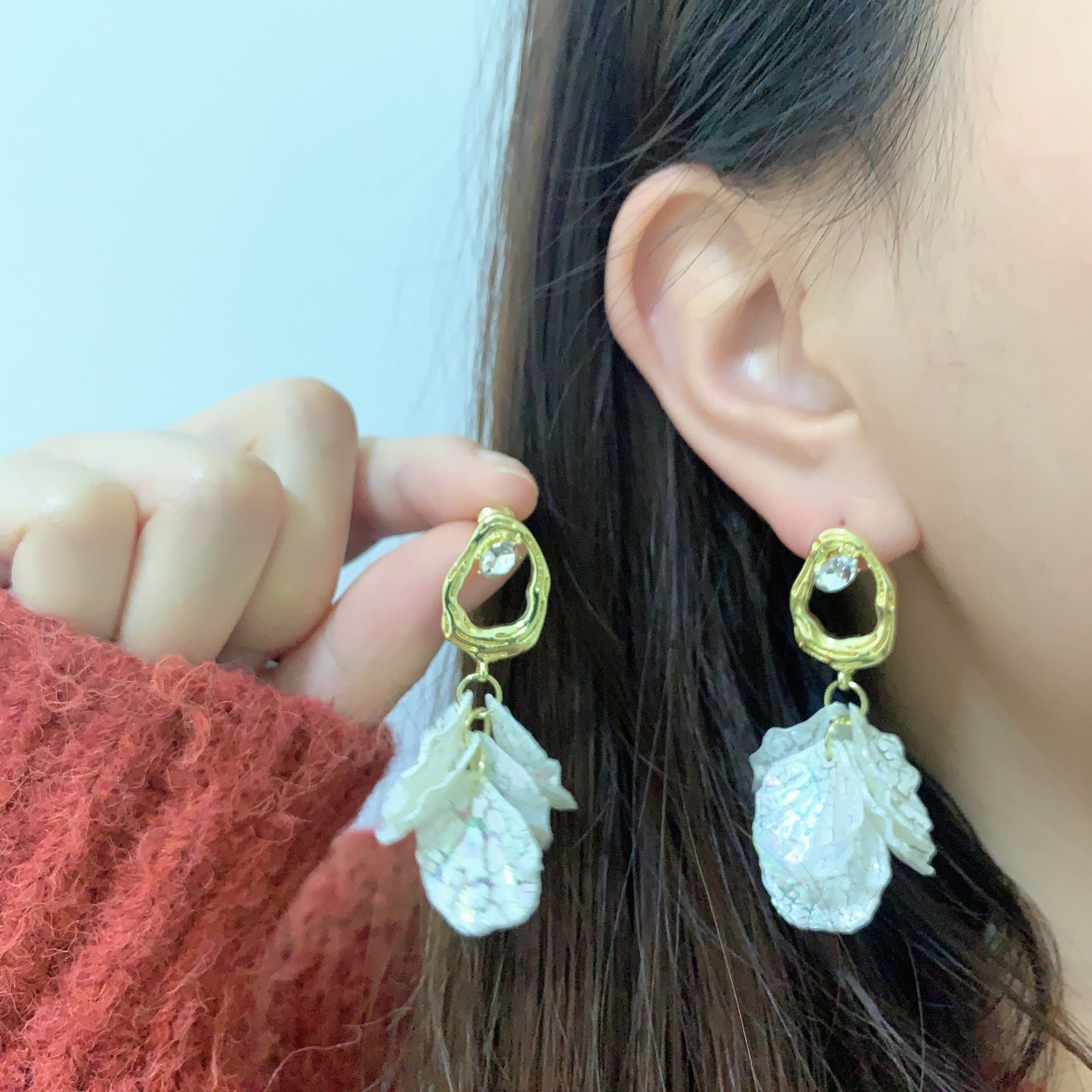 2024新款爆款珍珠耳饰女纯银小众设计感高级耳坠圆脸气质耳扣耳环详情8