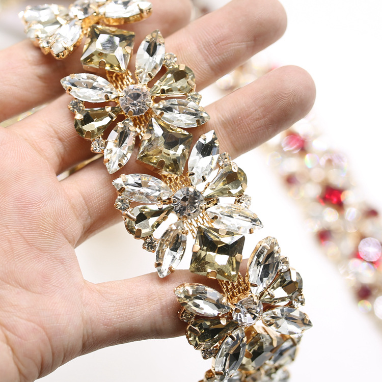 Fancy diamond chain, high-end water diamond decorative chain, hand-sewn headscarf decorative accessory, super sparkling glass DIY diamond jewelry pic 3