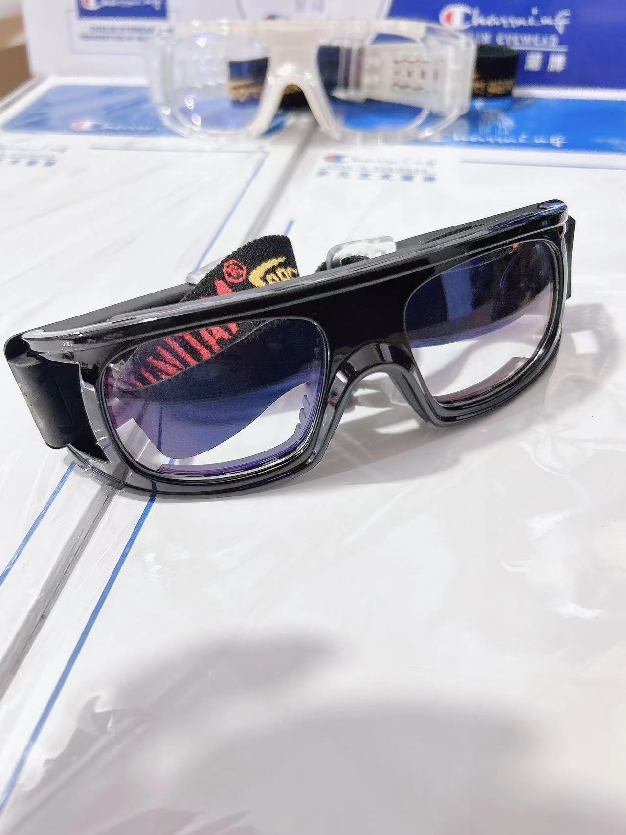 篮球运动眼镜近视眼镜架防爆防抖足球羽毛球可调节运动眼镜框架详情5