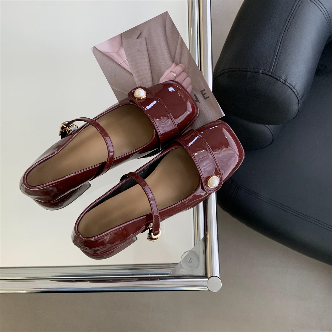 2023秋季新款时尚方头珍珠小香风纯色玛丽珍粗跟百搭时装单鞋女详情2