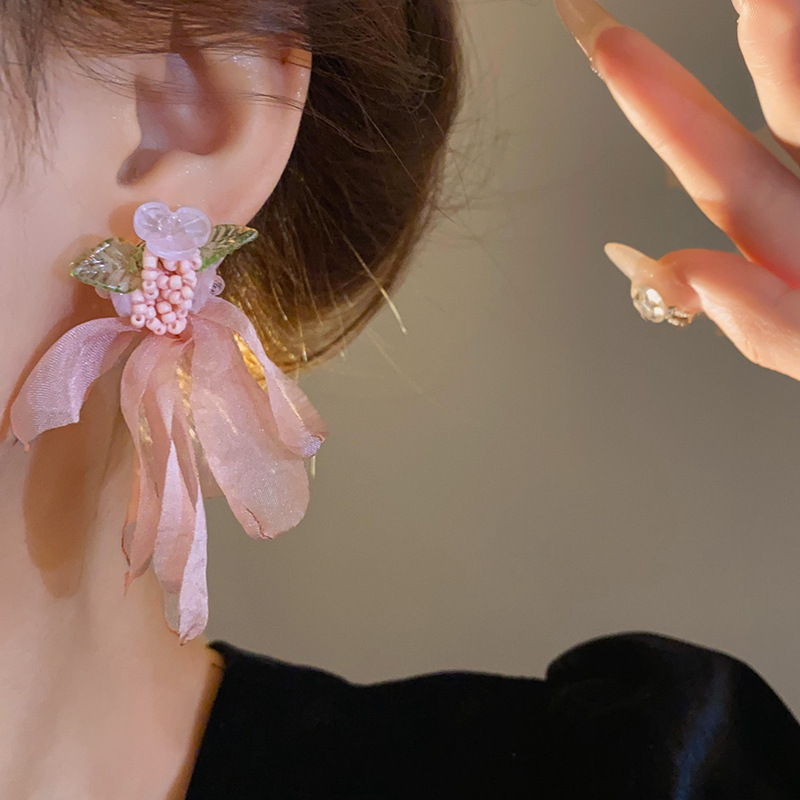 Silver needle forest-themed flower mesh ear studs, simple and fashionable atmosphere earrings, niche and versatile country-style earrings wholesale pic 38