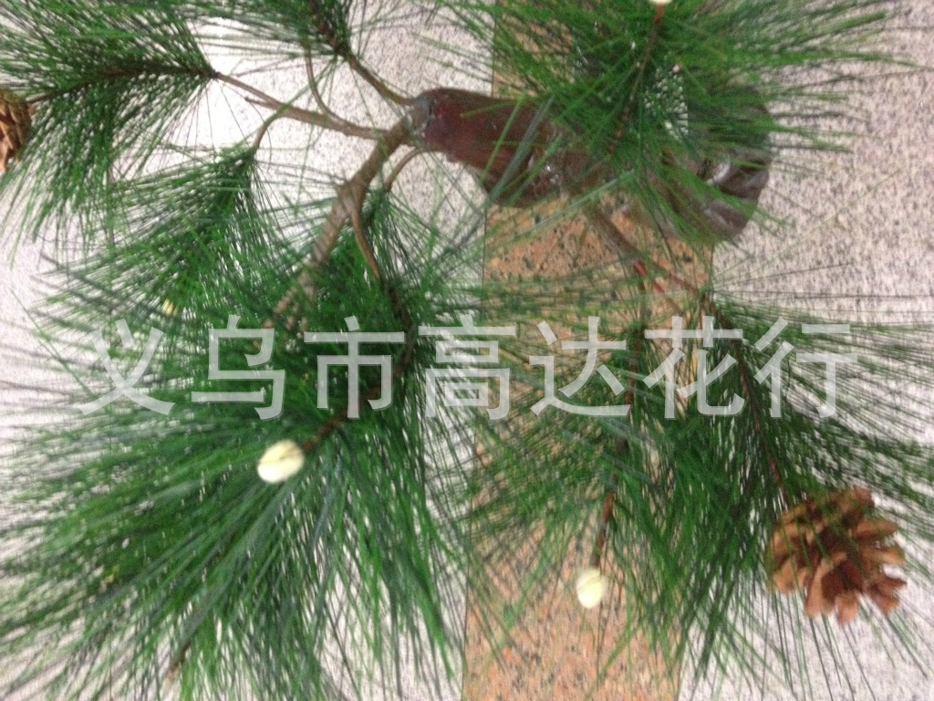 Artificial pine branches, artificial pine branches, signal towers, Christmas trees, artificial tree branches, decorative vines, Yiwu manufacturers pic 13
