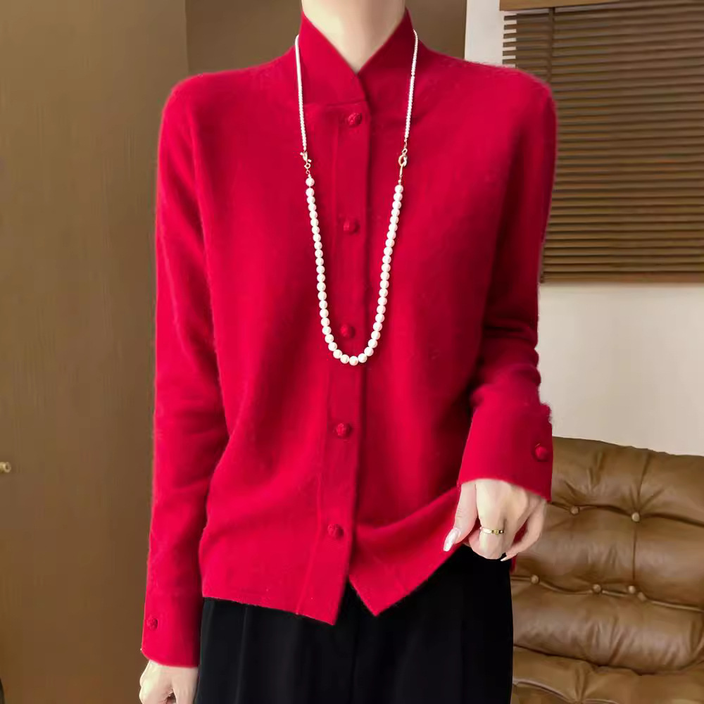 For the autumn and winter of 2024, a woolen hooded thick cardigan for women, a loose zipper knitted sweater, a youthful hoodie, can be paired with an outer jacket pic 2
