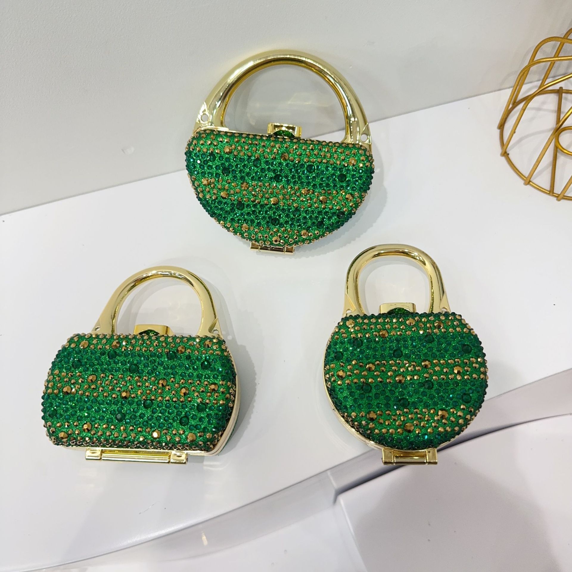 迷你包口红包女2025新款跨境外贸镶钻斜挎小包装饰包儿童包女包包详情10