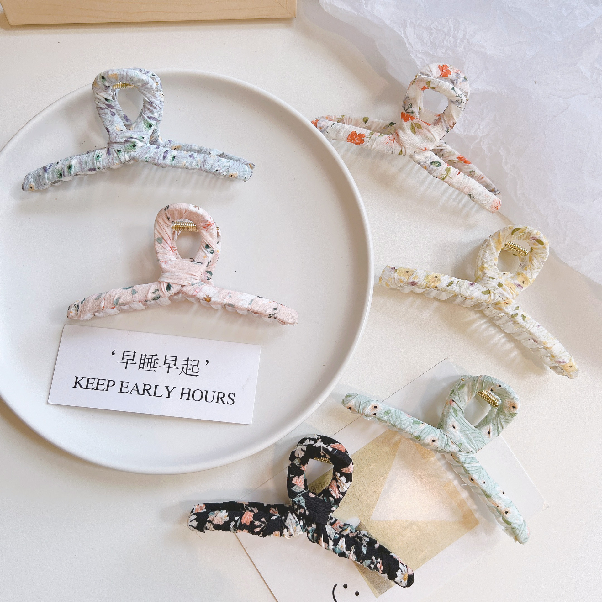 Sweet mesh pleated hairband, elegant inverted anti-slip headband, pearl embellished hair tie, stylish headwear wholesale pic 7