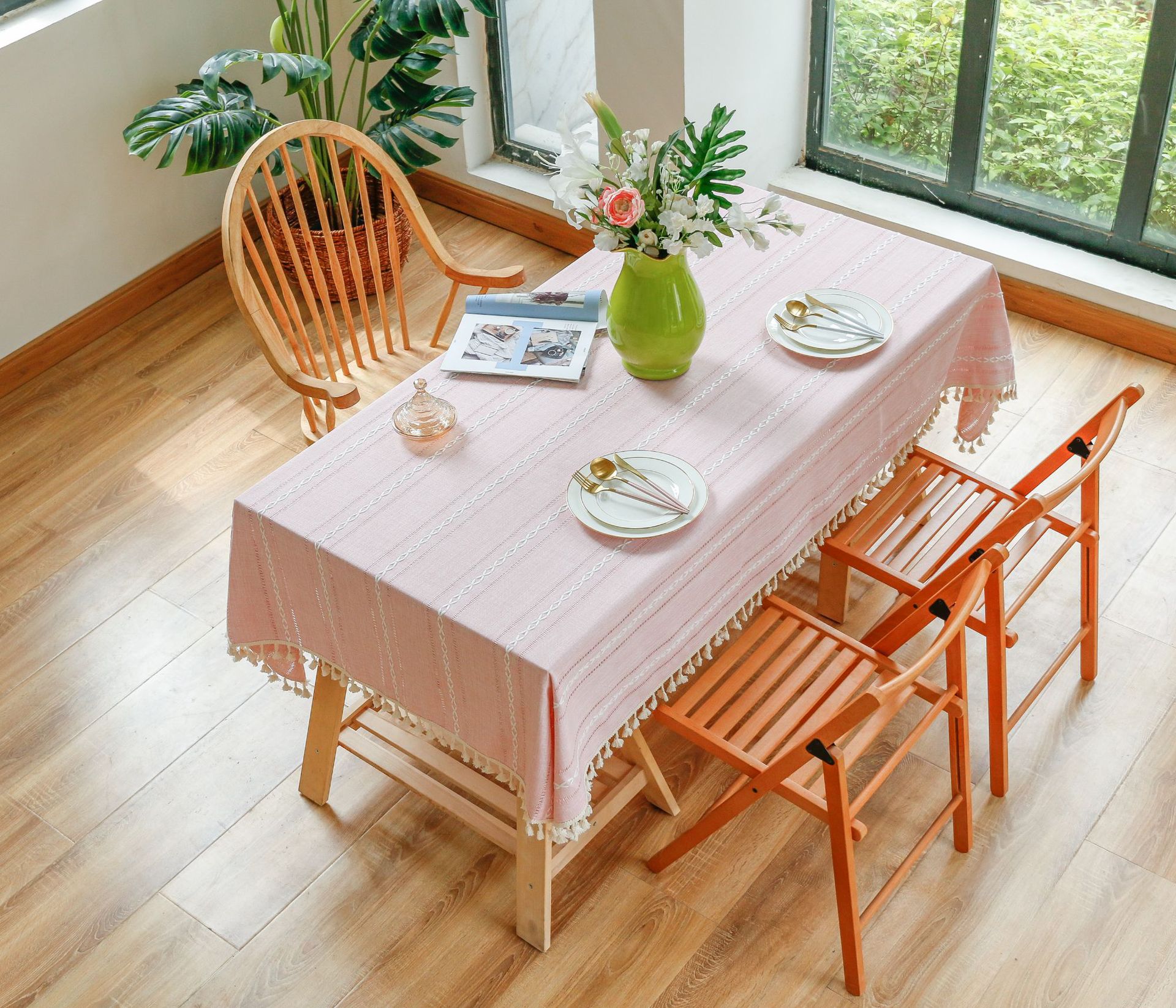 Cross-border retro country tablecloth, green hollowed-out decoration, cotton and linen tablecloth, embroidered decoration, party restaurant picnic mat pic 8