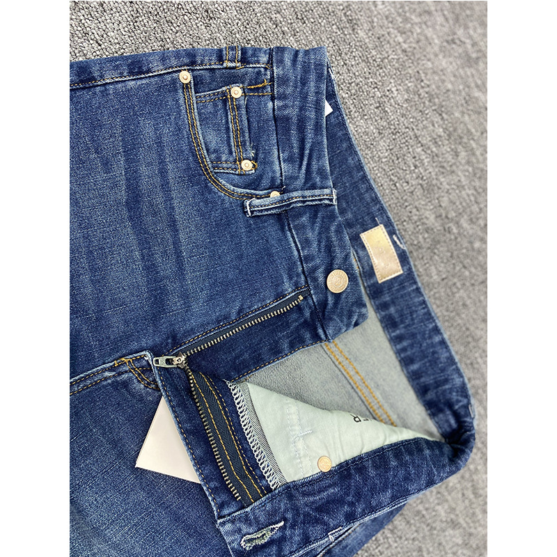 The new Mother high-waisted 9-inch high-elasticity skinny jeans, which are the same style as those worn by European and American bloggers, can lift the buttocks and make you look slimmer. Korean style jeans for women pic 40