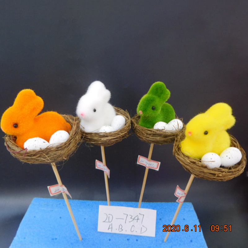 New Easter bunny and chick flower arrangements are cute and creative for garden and park decoration pic 1