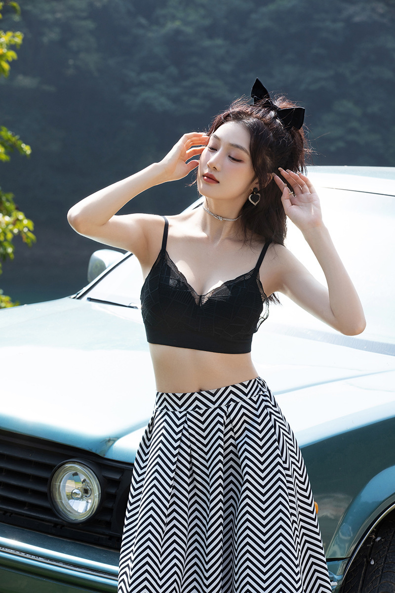 高品质新款翠花蕾丝背心托胸固定杯内衣收副乳田园风少女无缝裹胸详情27