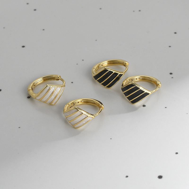 夏季新款复古法式气质耳环女小众设计感几何滴油扇形耳饰百搭耳扣详情4