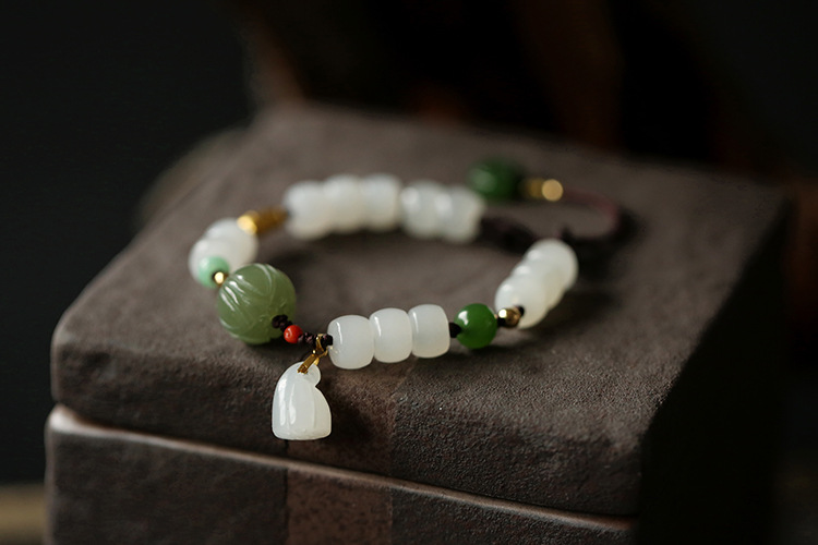 Pure gold Handcrafted series 999 pure gold small goldfish hand-woven natural old material Hetian jade lotus bead bracelet pic 5