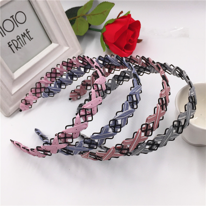 Korean style simple and versatile hair bands, steel wire wrapped fabric headbands, headbands, front press hair clips, night market 2-yuan store accessories supply pic 7