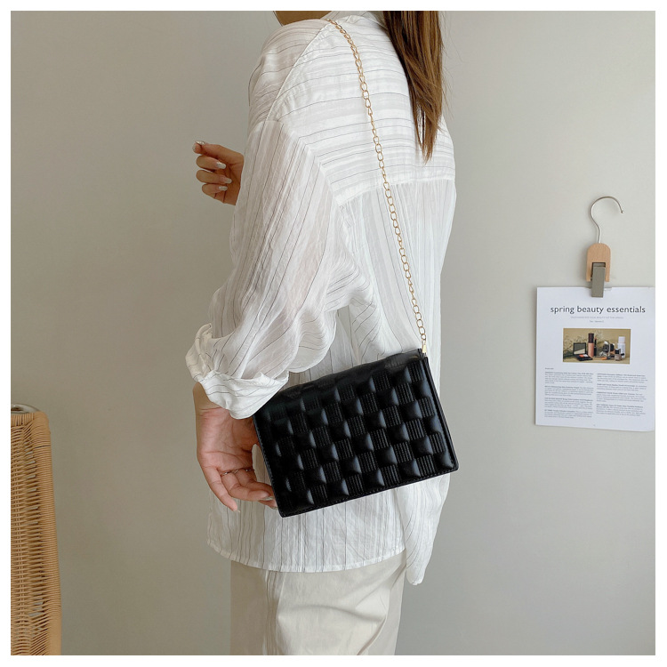 网红手提包包2021新款时尚单肩女包休闲感洋气斜挎简约ins链条包详情9