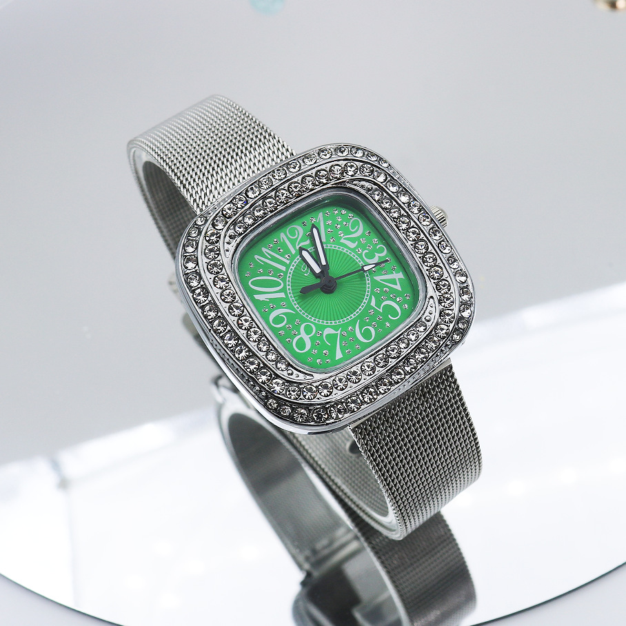 工厂现货外贸手表时尚镶钻数字罗马方形石英网带手表抖音直播手表详情3