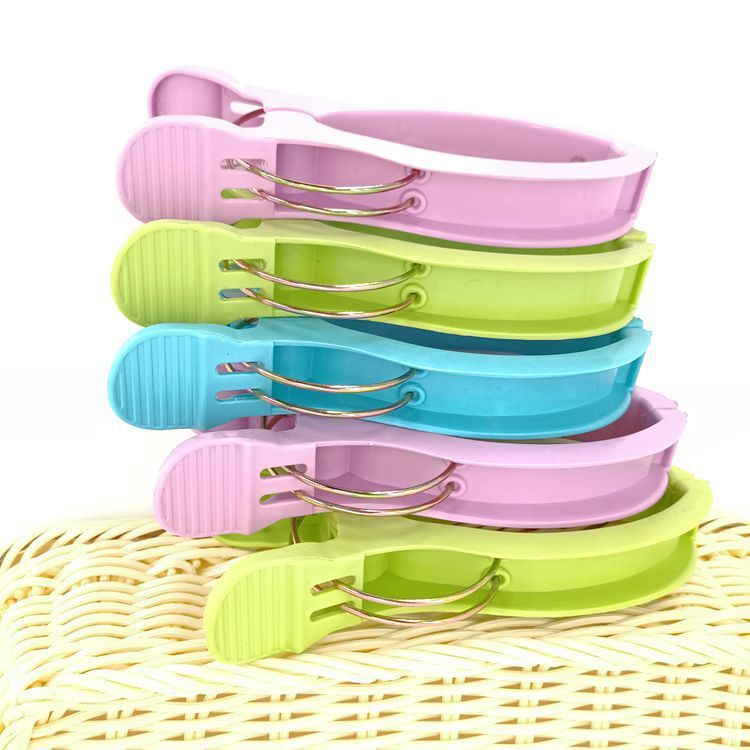 Large plastic quilt clips, colorful quilt drying clips, quilt drying clips, clothes drying clips, large plastic clips for washing, care and drying pic 2
