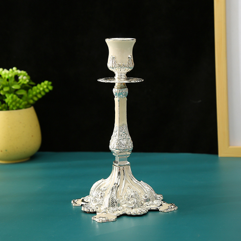 European-style light luxury metal candlestick ornaments, romantic and retro coffee and Western restaurant candle decorations, table setting wholesale pic 5