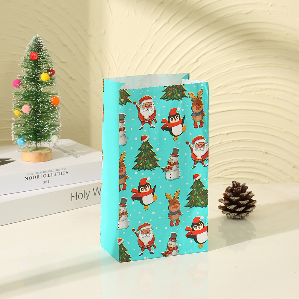 Wholesale of Christmas cartoon kraft paper handbags in stock, universal gifts for birthday and festival parties, and candy packaging bags pic 6