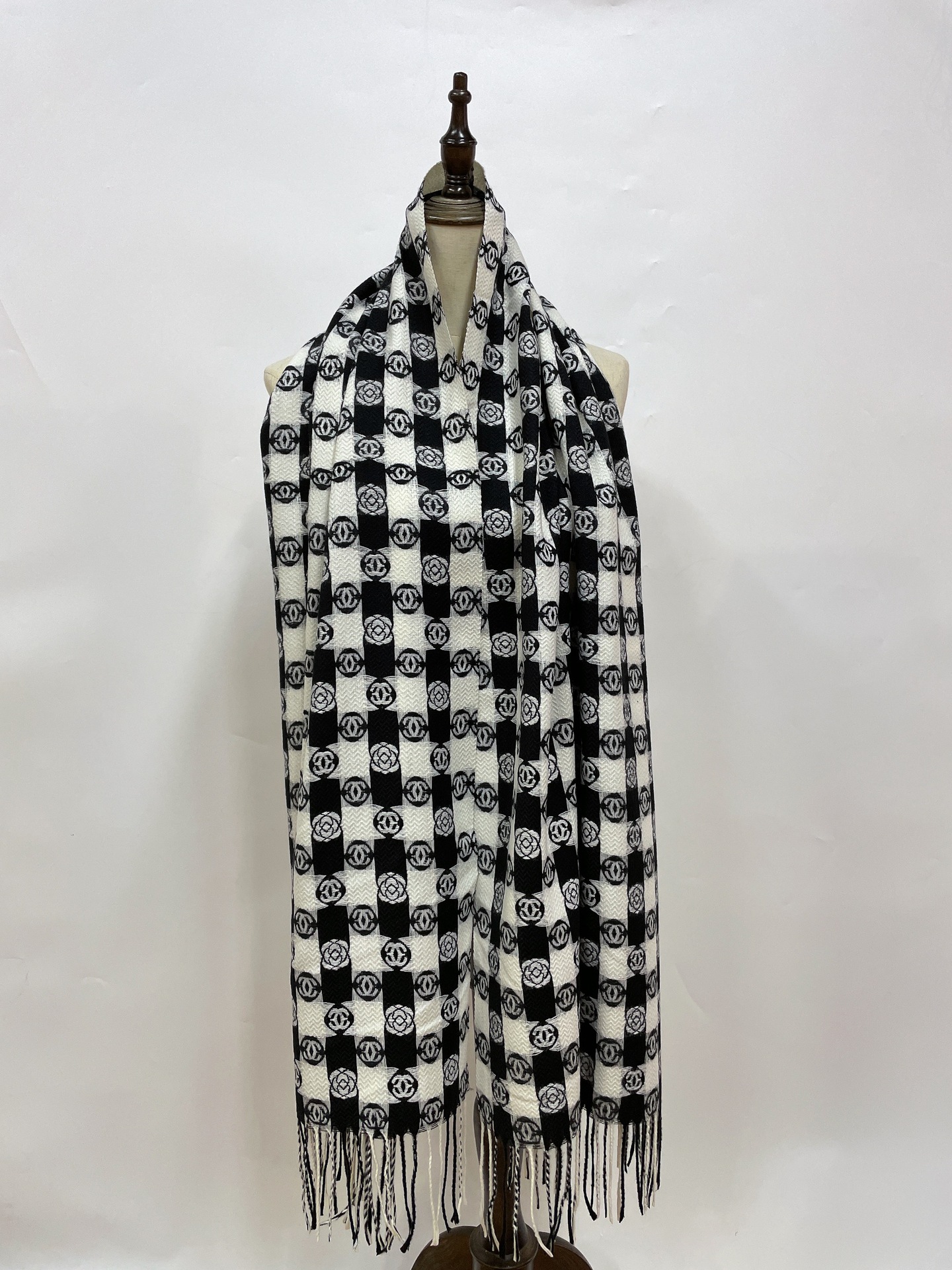 6398642dbbb97d19afea8d3cd5d61c