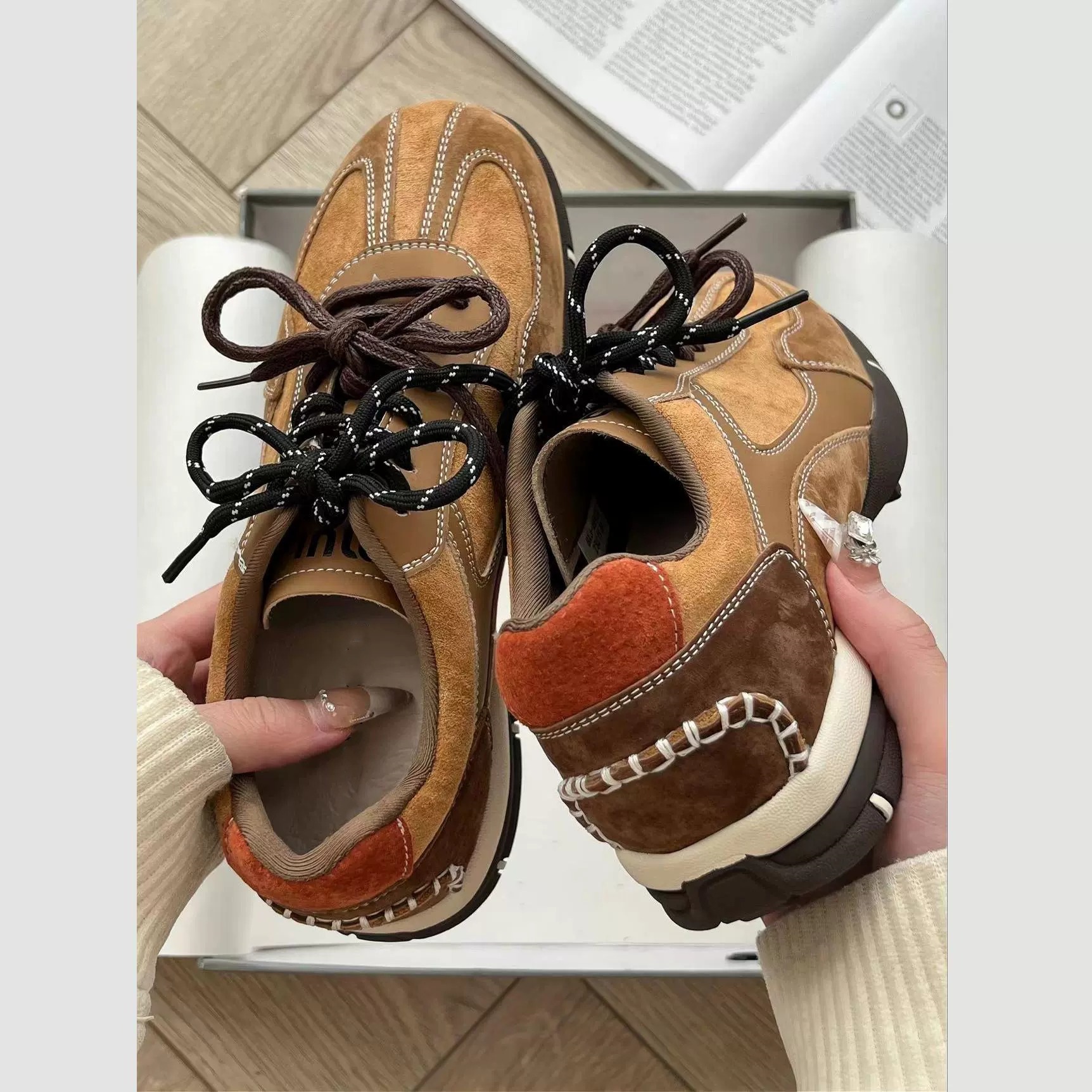 【zhike 之可】原创月牙底~蕾丝珍珠带内增高休闲阿甘鞋女德训鞋详情7