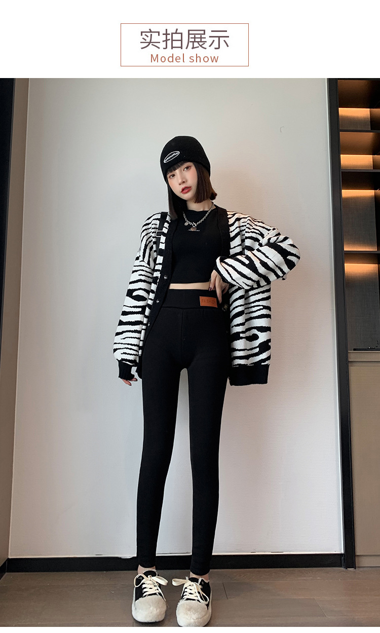 Extra-thick lambskin leggings for women in autumn and winter, with added fleece and thickened outerwear, high-waisted one-piece pants, large-sized warm cotton pants from Northeast China pic 13