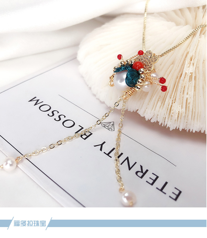 Wholesale of vintage pearl necklace for women with Peking Opera facial makeup, personalized and fashionable collarbone chain, handcrafted dama Dan accessory necklace pic 1