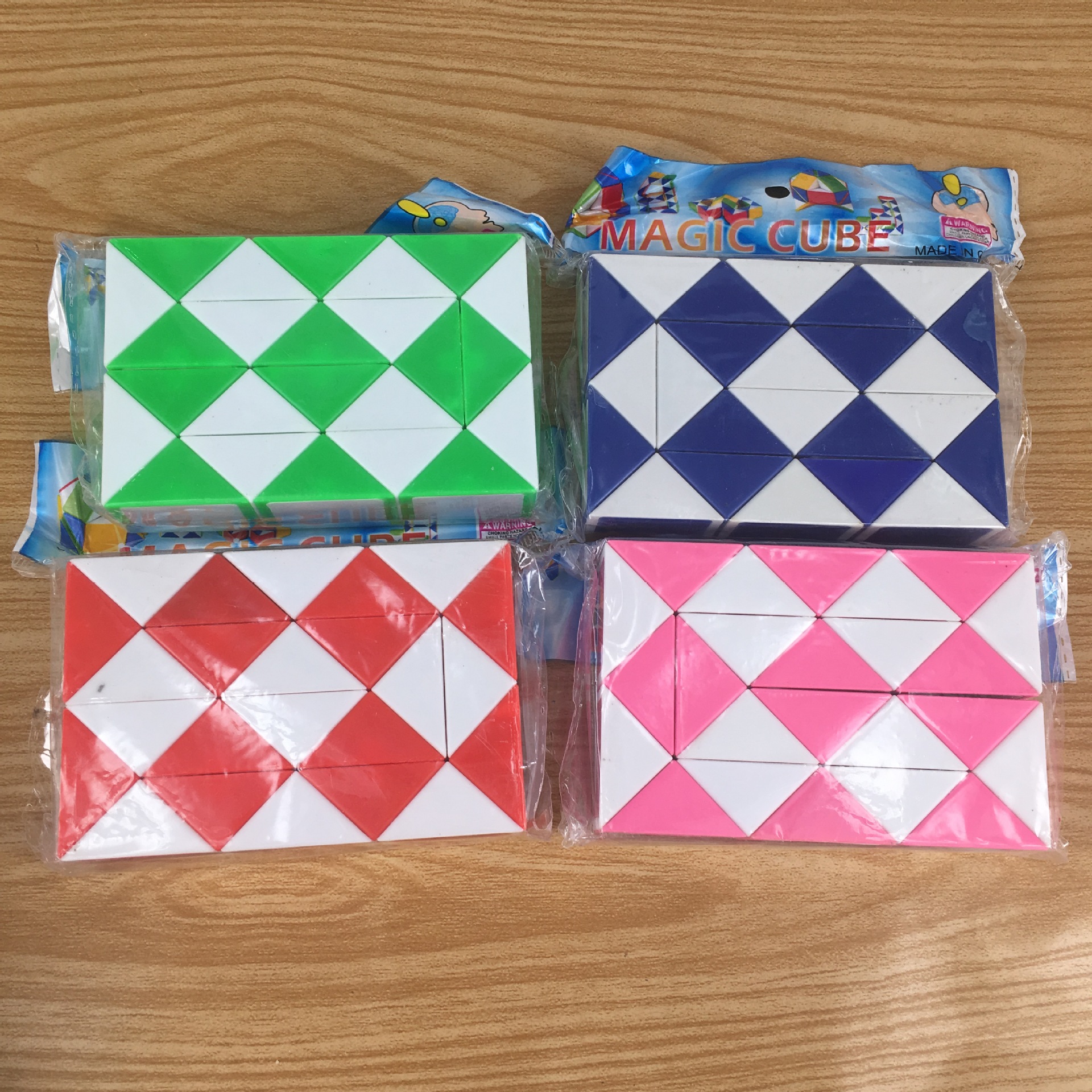 Factory direct sales of 24-section intelligence magic ruler, freely play with magic ruler, low price wholesale, one or two yuan supply pic 5