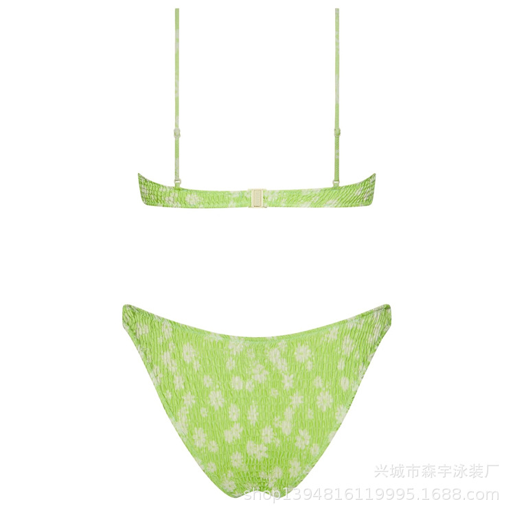 The 11-color INS triangular double-sided swimsuit with strapless and pleated designs from Europe and America has swept the new bikini style pic 15