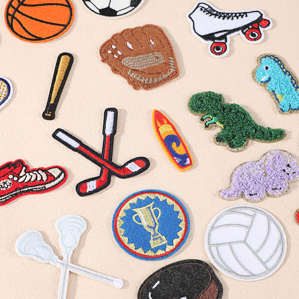 现代卡通刺绣外套T恤羽绒服胸贴包包装饰布贴衣服辅料童装补丁详情3