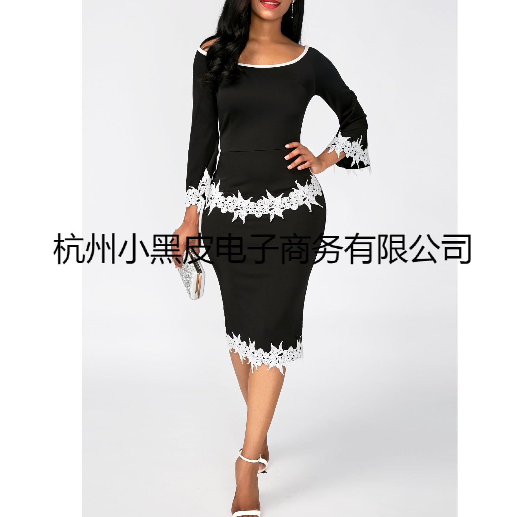 新款 欧美字母印花修身运动瑜伽收腹跑步短裤女式印花家居热裤详情6