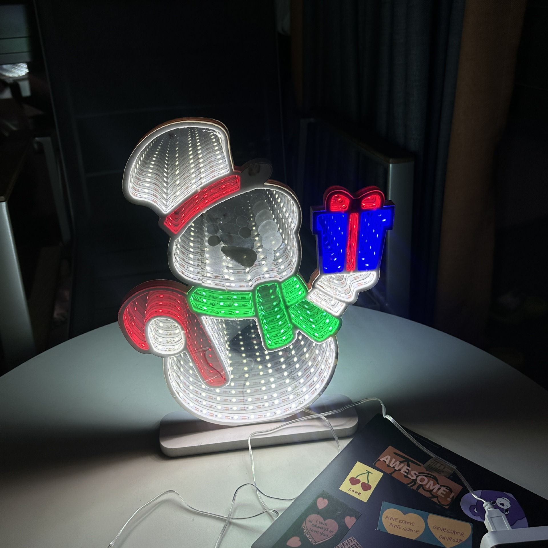 跨境外贸led霓虹灯雪人圣诞礼物镜面酒吧亚马逊temu热销氛围装饰详情4