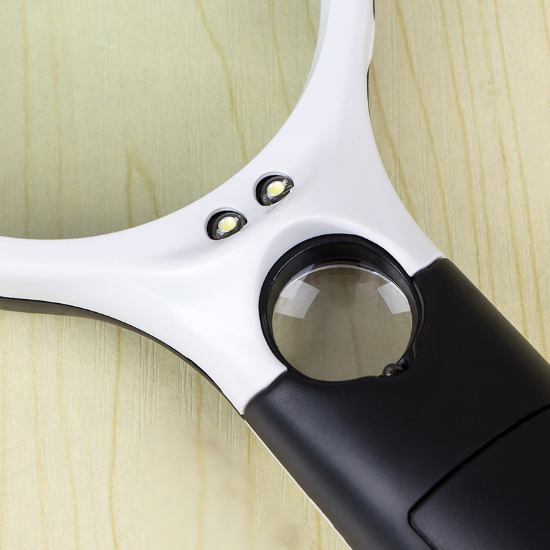 Factory direct sales of LED double-lens magnifying glass with light MG6902 pic 4