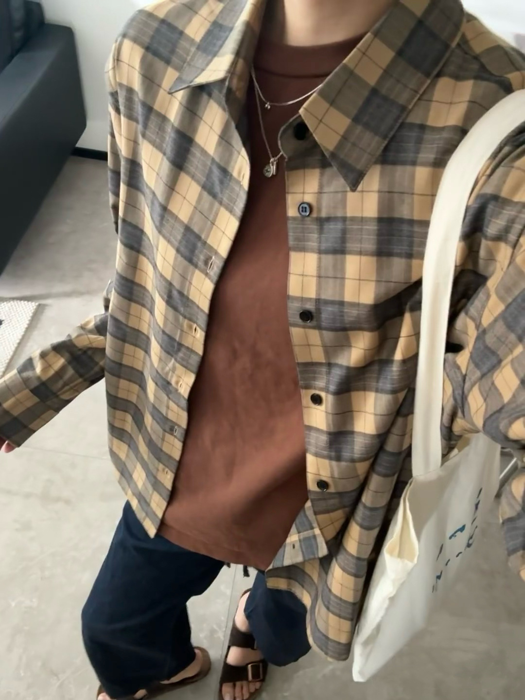 New retro plaid loose off-the-shoulder plaid long-sleeved shirt, yellow lapel plaid casual shirt for women 4415 pic 27