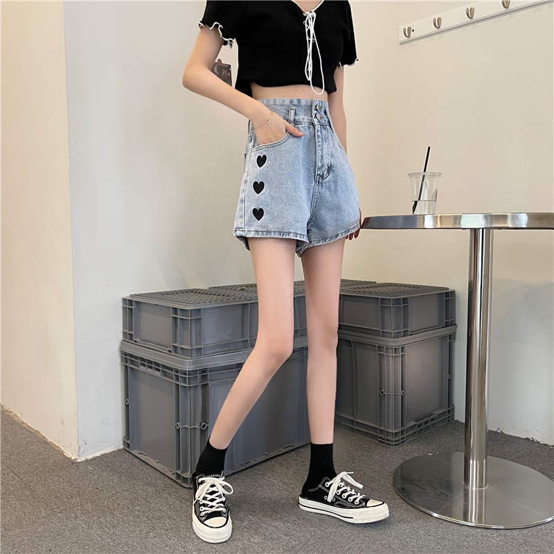 Heart-shaped jeans for women, straight-leg loose, spring and autumn 2021 new style, casual high-waisted shorts with a design sense for petite women pic 6