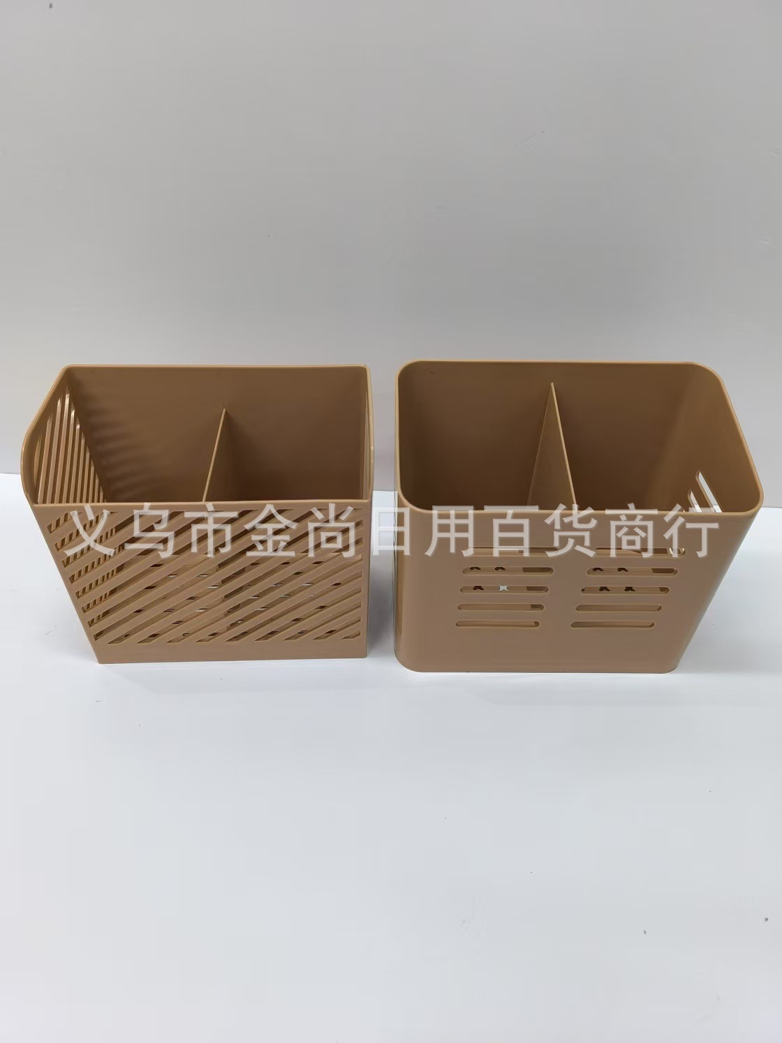 New creative plastic room cutlery cage, plastic pen holder, chopstick cage, two-compartment chopstick stand, draining water 筷笼 pic 1