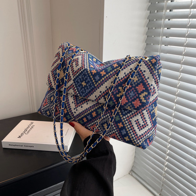 花棉袄潮酷水桶包新款2024春季个性民族风单肩包国潮复古斜挎女包详情18