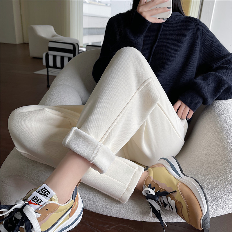 Beige fleece and thickened casual sweatpants for women, loose and slimming cotton pants, soft and warm radish pants pic 1