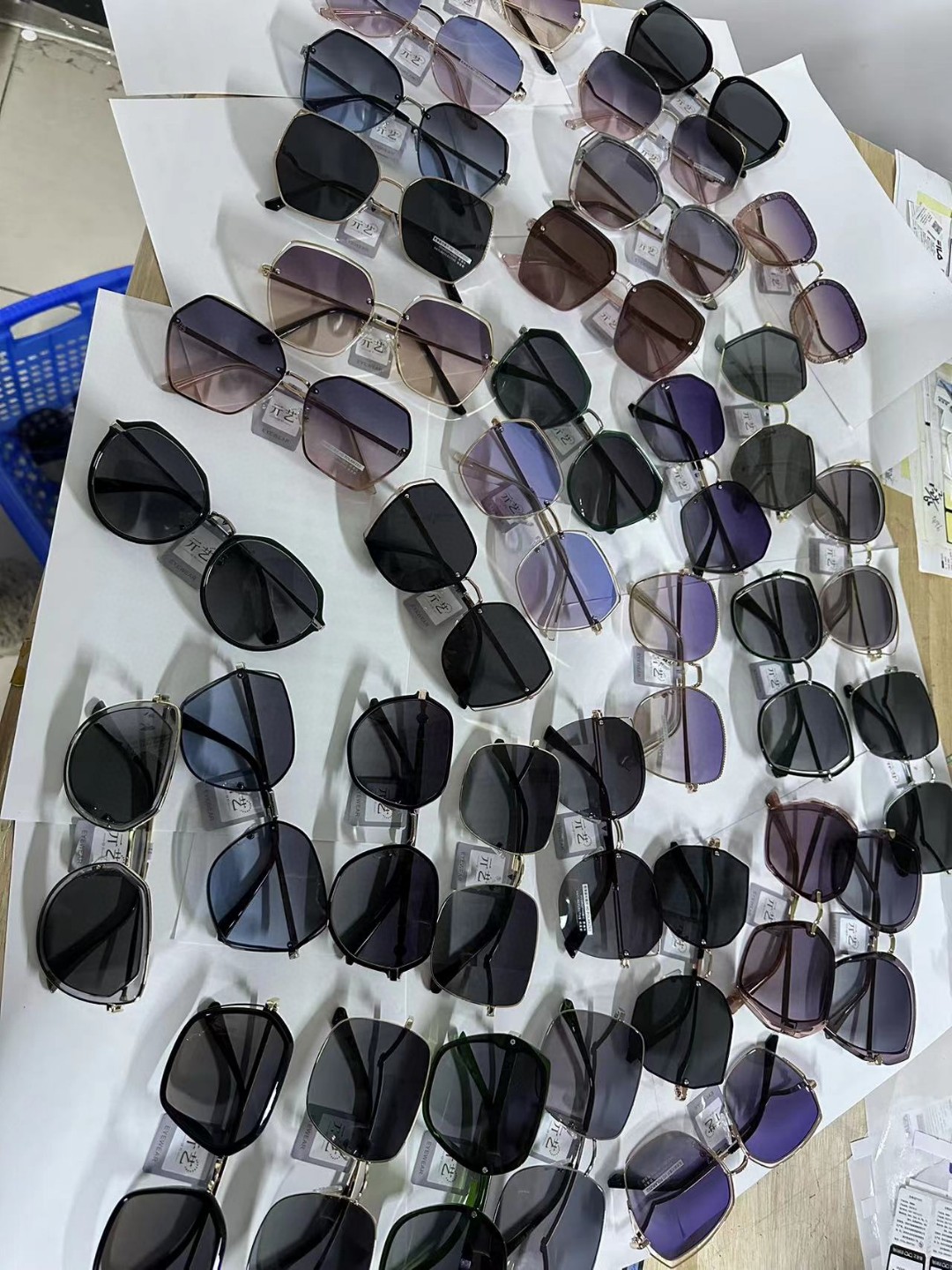 帕莎木九十  亓艺女款偏光太阳镜  特价处理  高品质  原价详情2