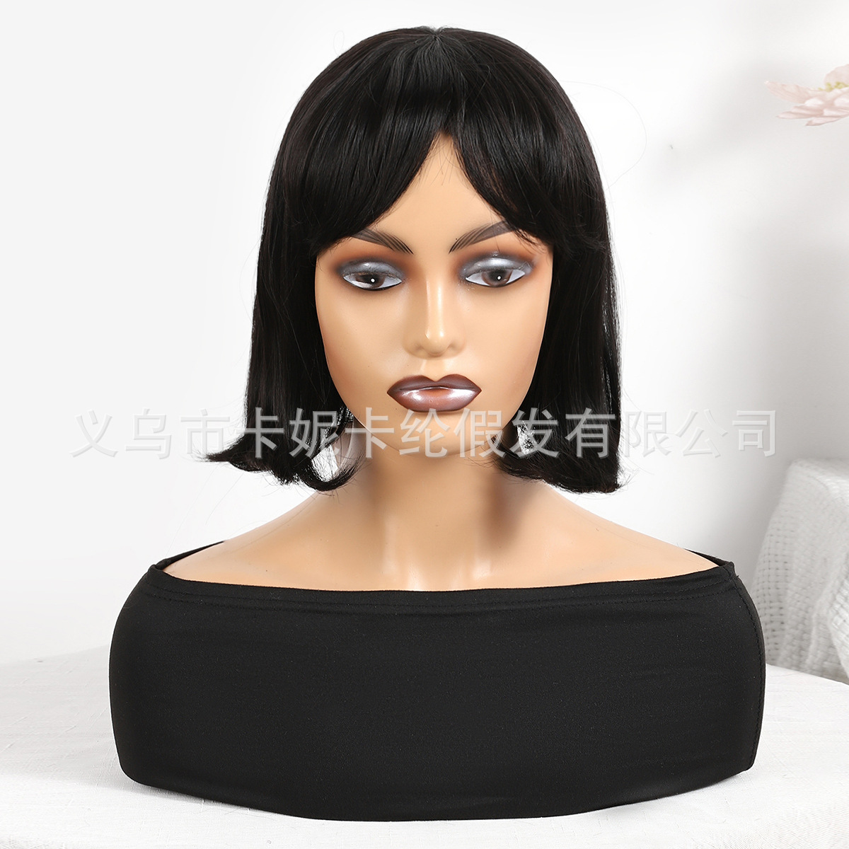 Peluca para mujeres nuevo estilo bobo corto de ocho letras flequilla mecanismo fibra química estilo de peinado falso en stock al por mayor NK0033 pic 5